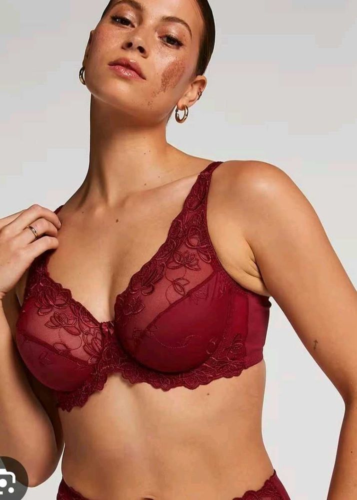 New Lace and Satin Bra