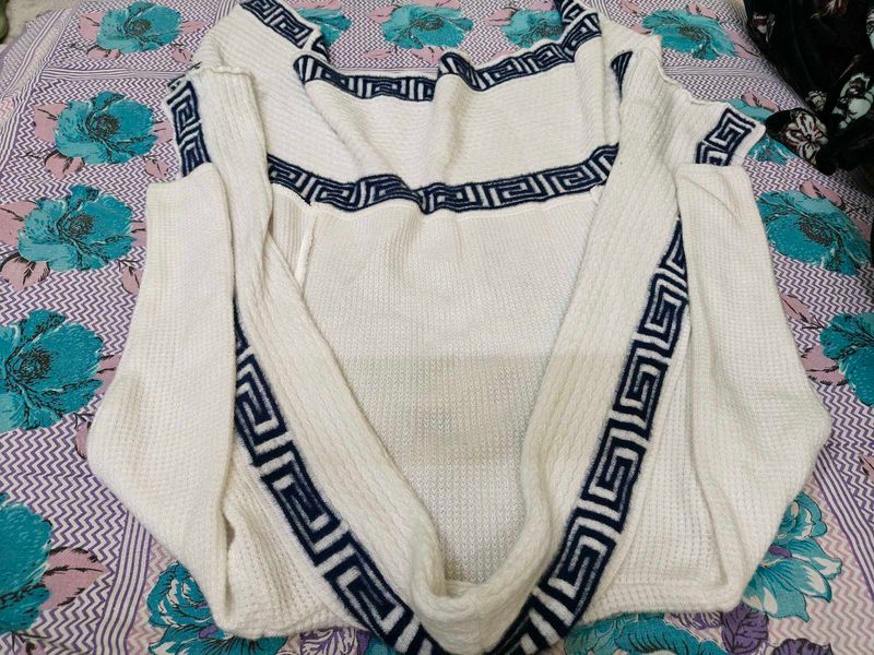 Elegant White Knit Cardigan