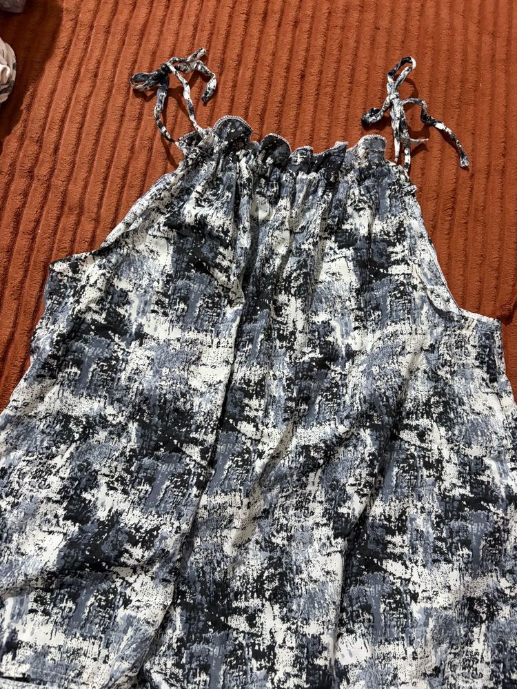 Abstract Print Halter Neck Top