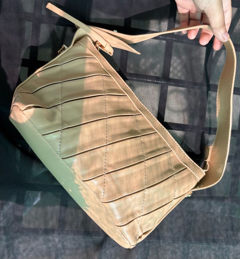 Stylish Beige Quilted Hobo Bag
