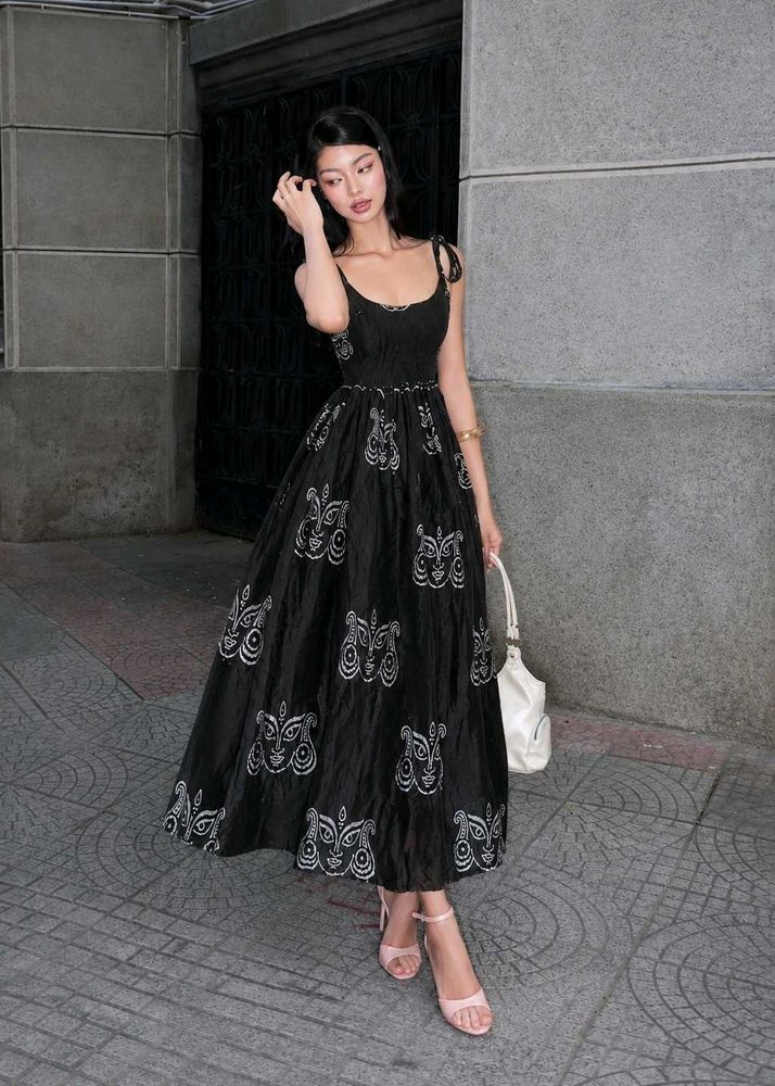 Black Printed Sundress🖤🤍