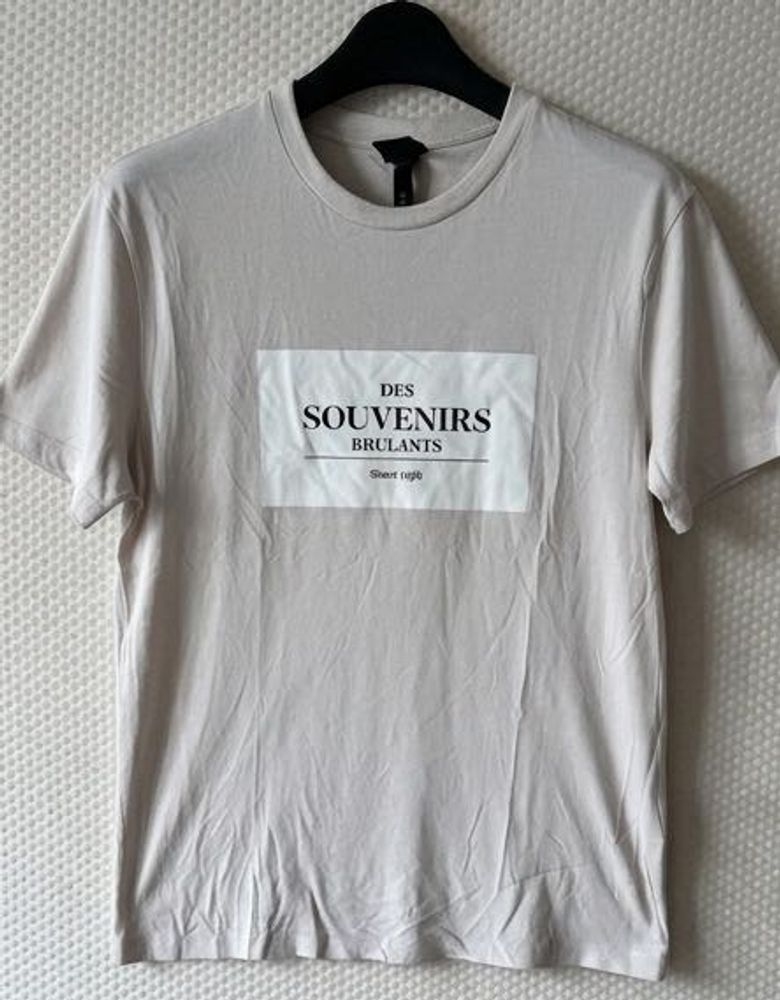 H&amp;M Oversized T-Shirt - UNISEX | Medium to Large