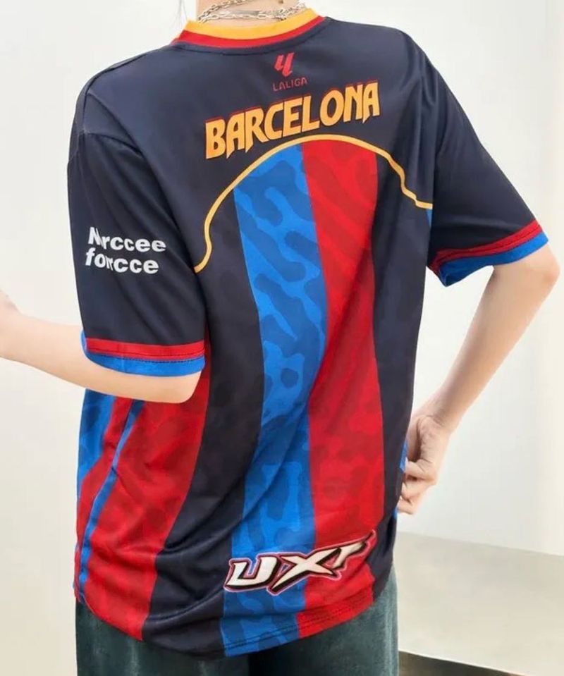 FC Barcelona Jersey Oversized T-Shirt | Unisex