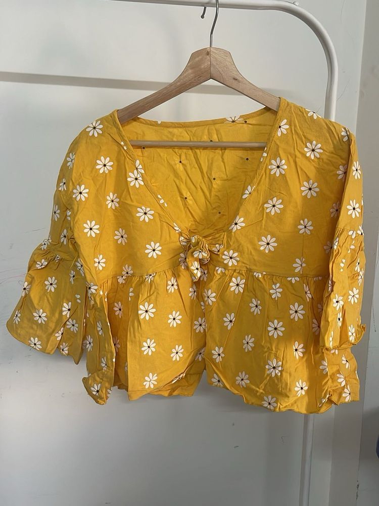 Yellow Daisy Print Tie-Front Peplum Top