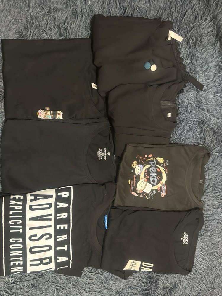 Bundle of 5 Black T-Shirts and 2 top
