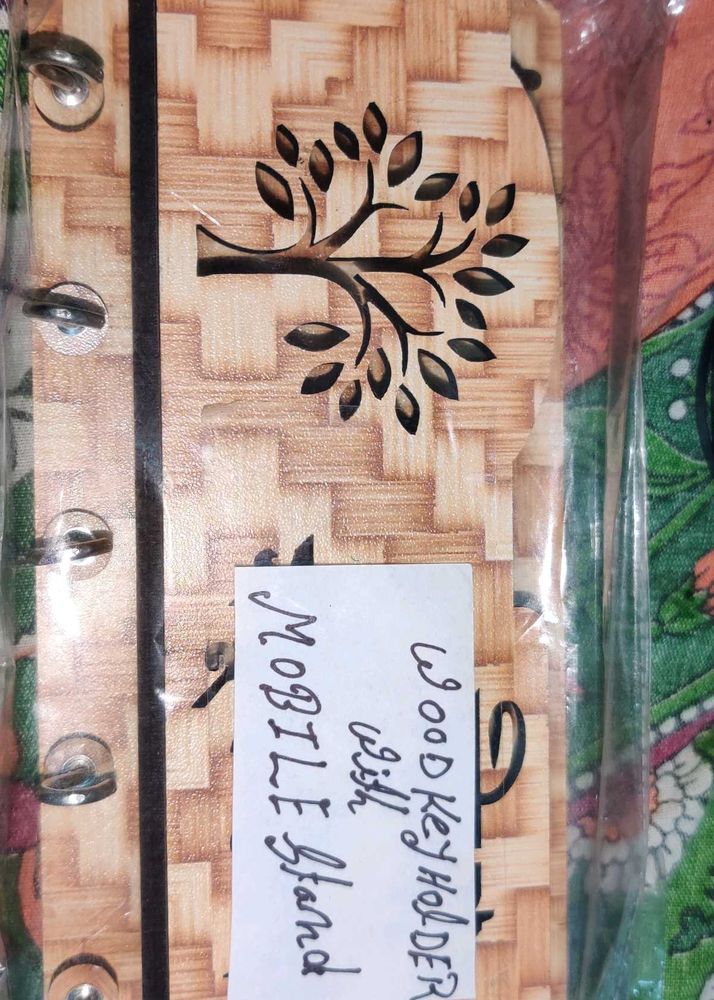 Wooden Tree Key Holder &amp; Mobile Stand