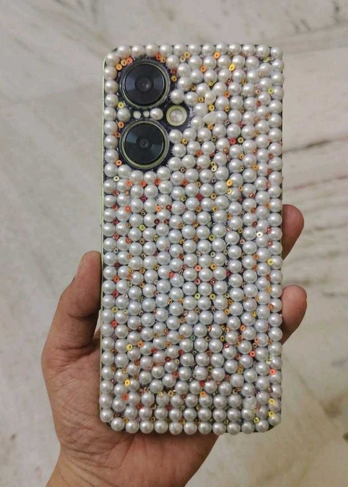 ✨🌟Chamkis &amp; Pearls Back Case