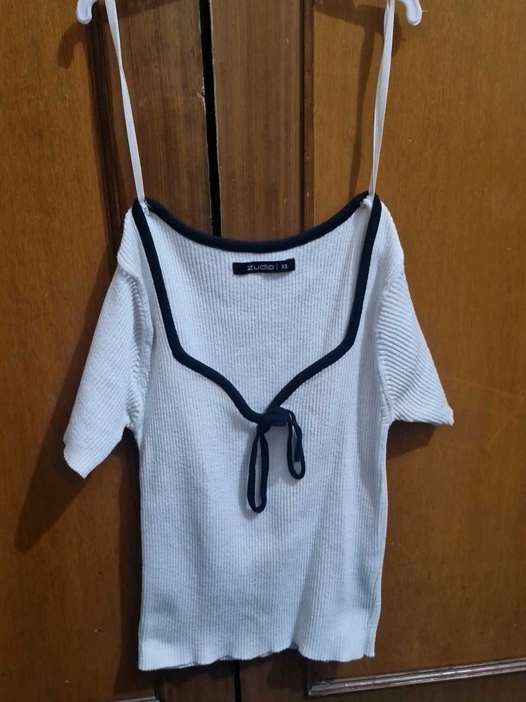 Studio K White Ribbed Tie-Front Top