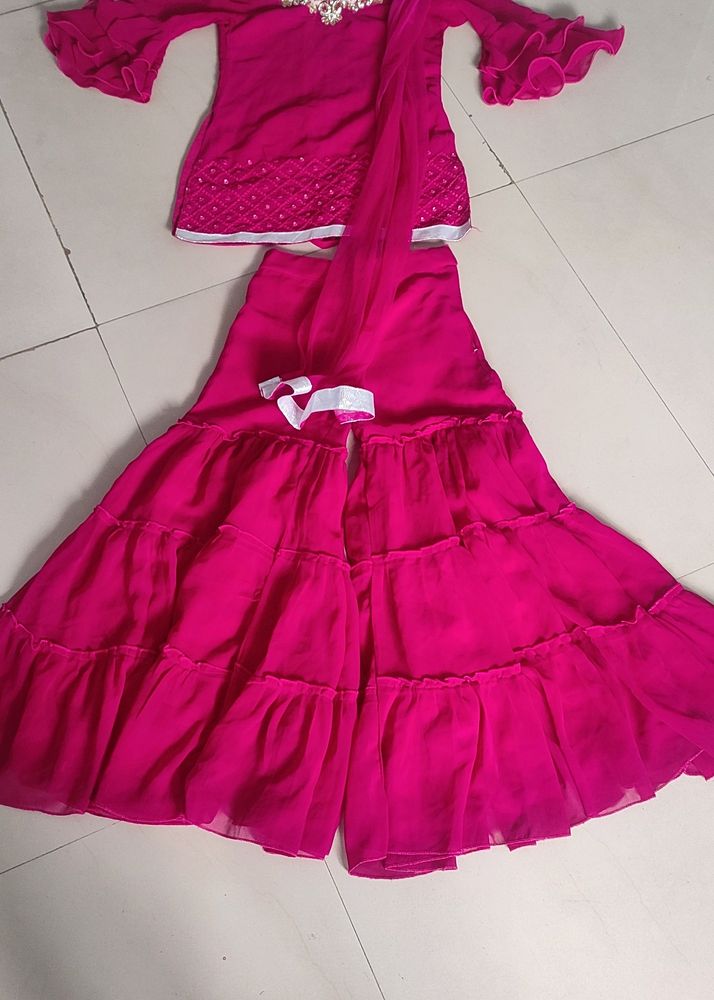 Rani Sharara Set