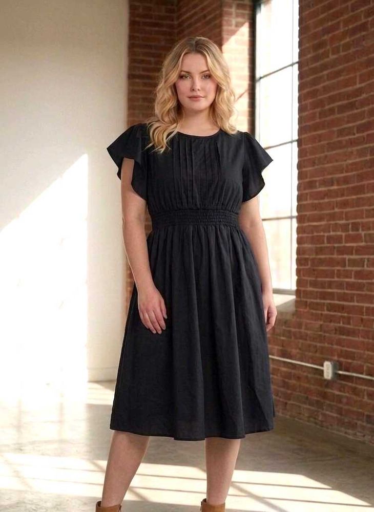 ✨ Black Beauty: Cute Ruffle-Sleeve Smocked Dress ✨