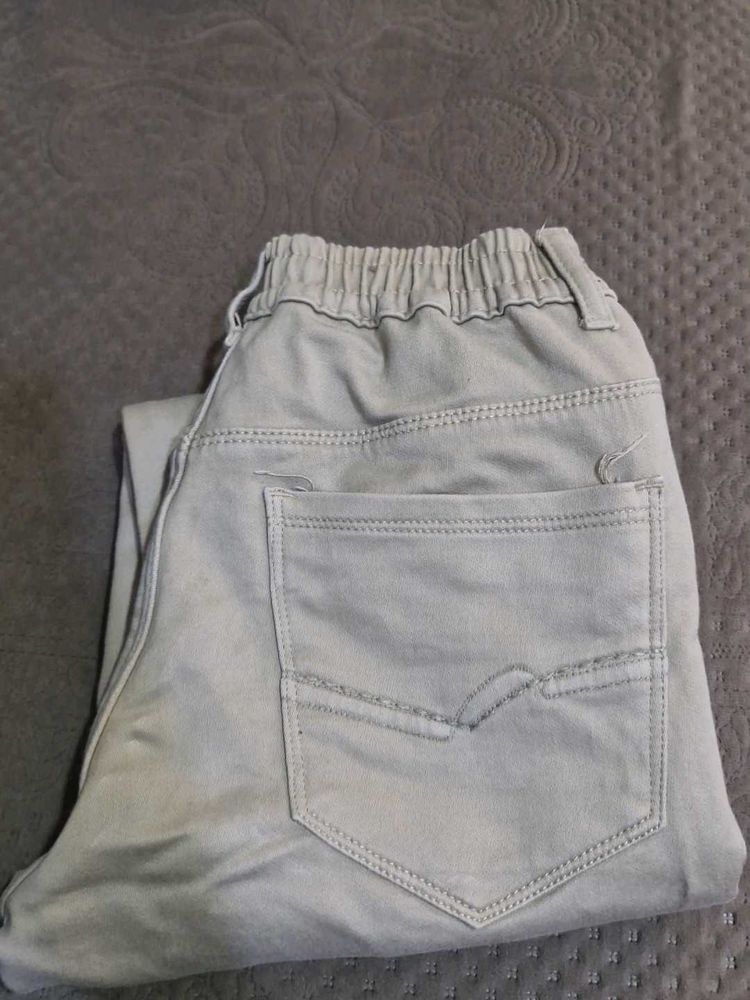 Gray Casual Jeans