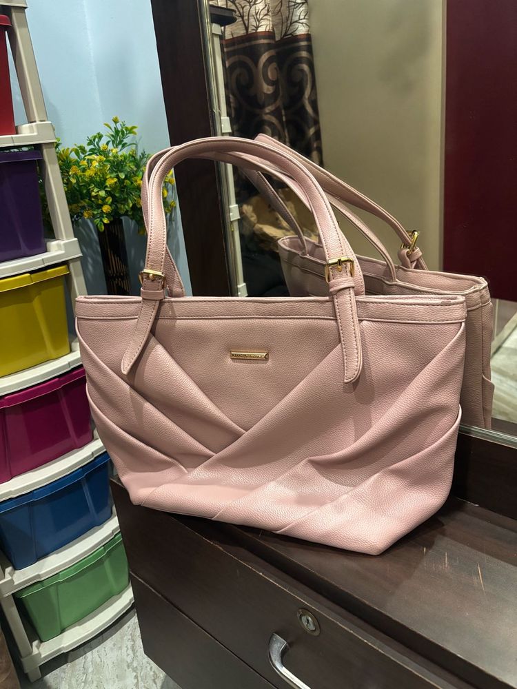 Chic Pink Tote Handbag