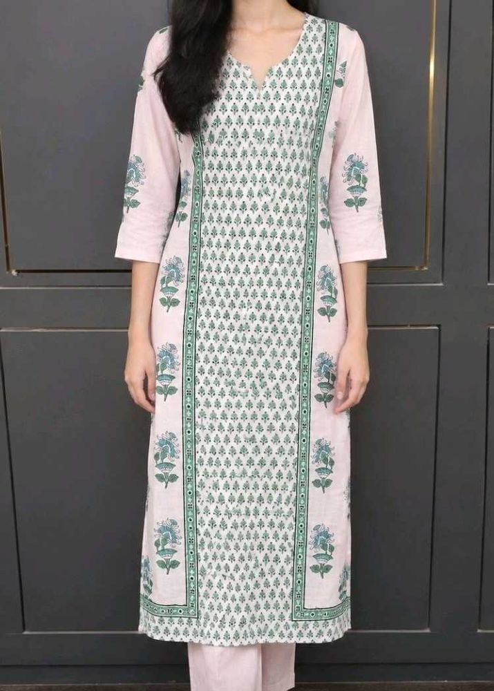 Beautiful Floral Print Kurta
