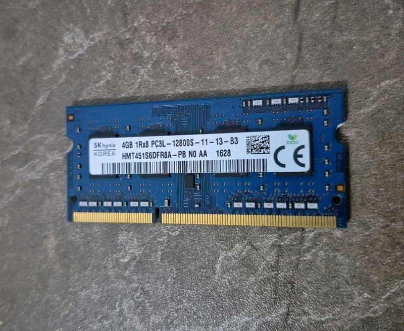 SK Hynix 4GB DDR3 1600MHz Laptop RAM