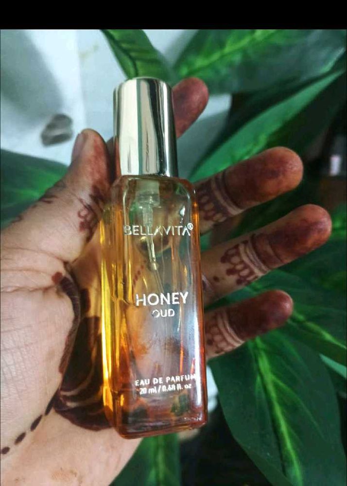 bella vita perfume  Used.