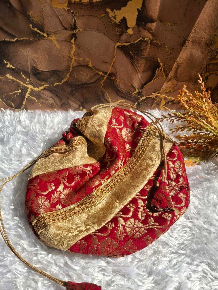 Red &amp; Gold Ethnic Potli Bag