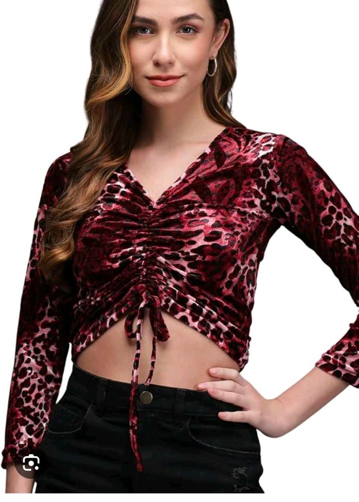 Very Cute And Beautiful Crop Top