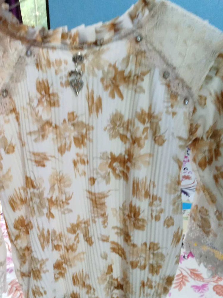 Floral Lace Top