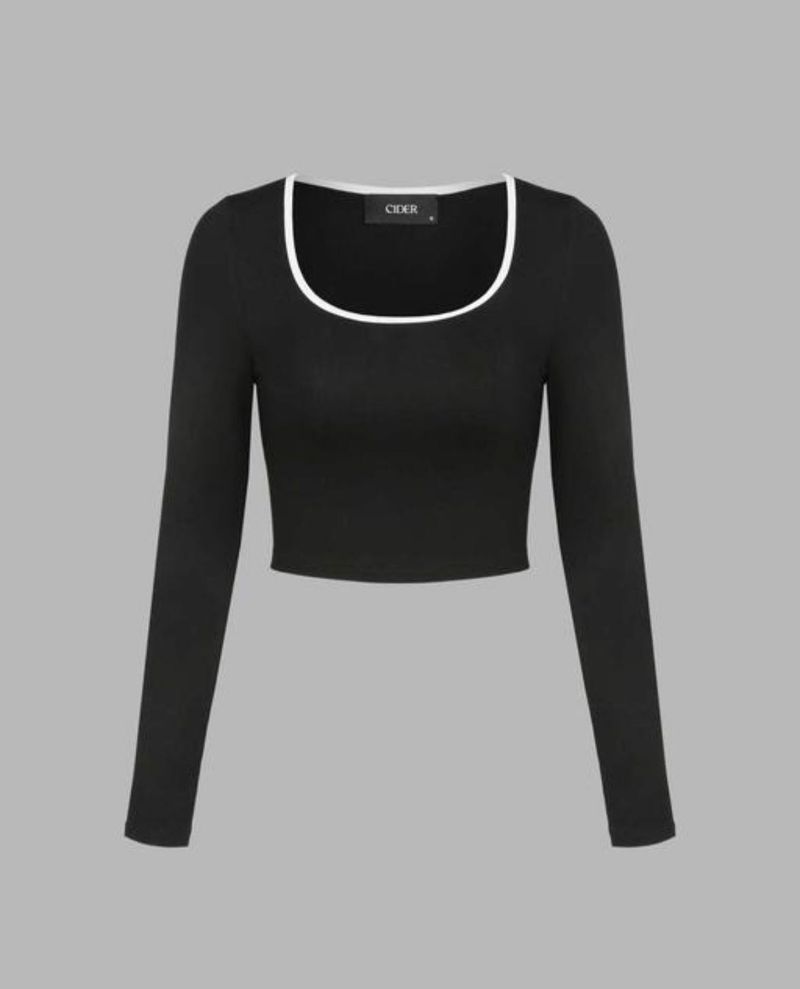 Black Long Sleeve Crop Top