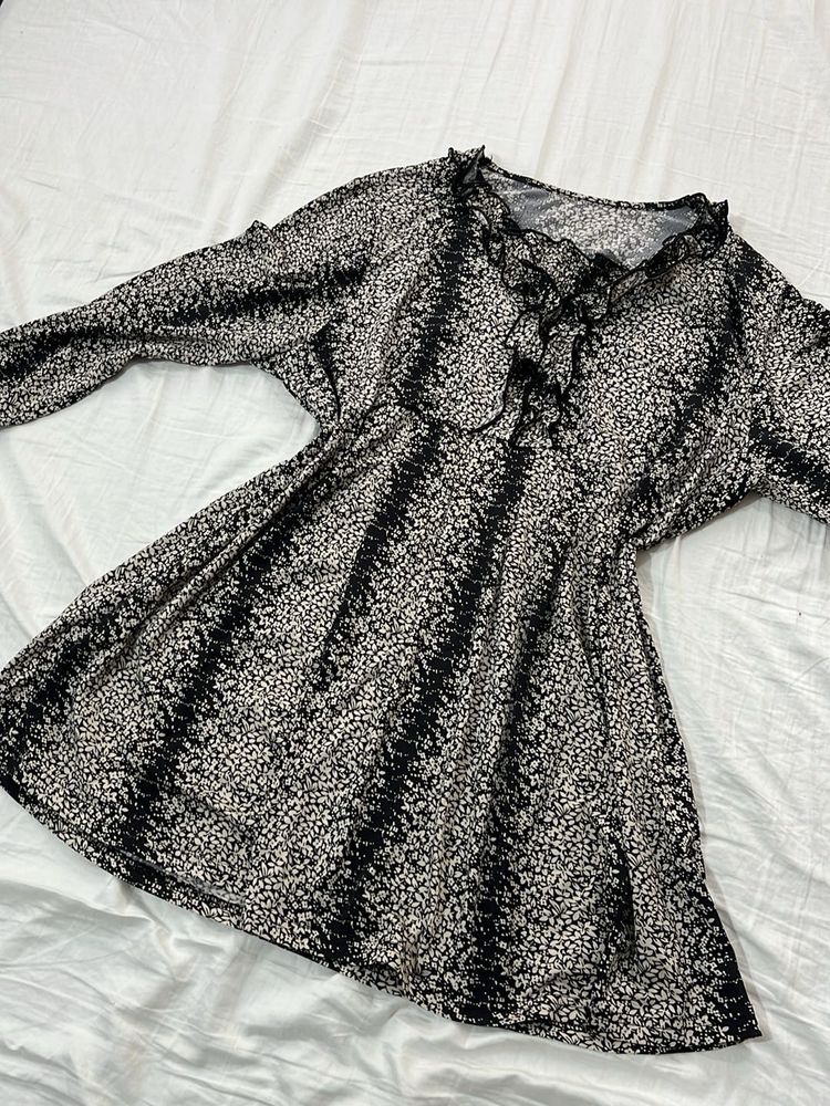 Chic Floral Print Dress