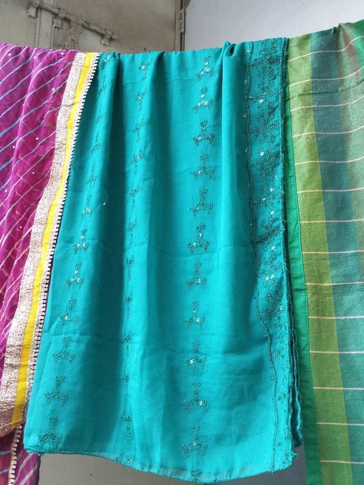 dupattas