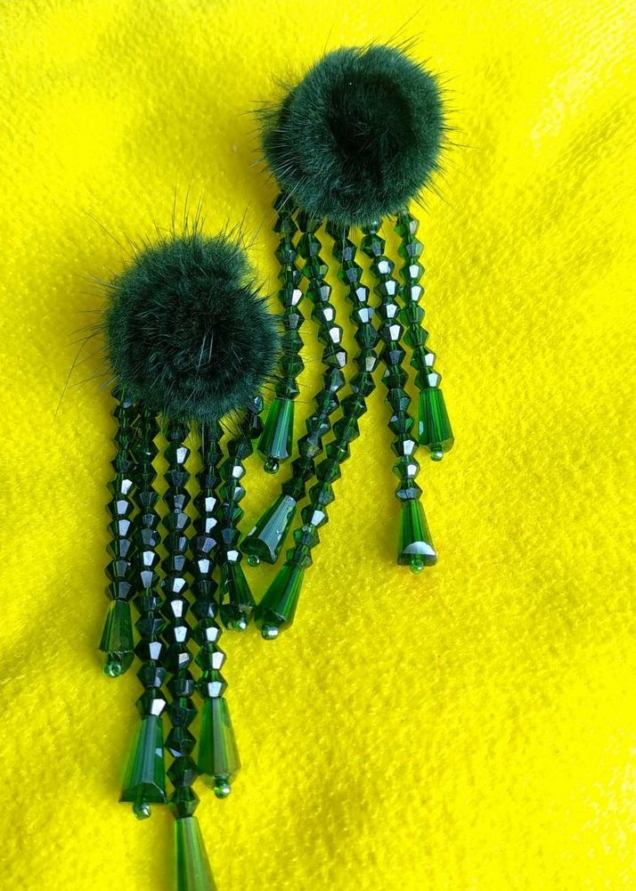 New Elegant Green Beaded Drop Earrings