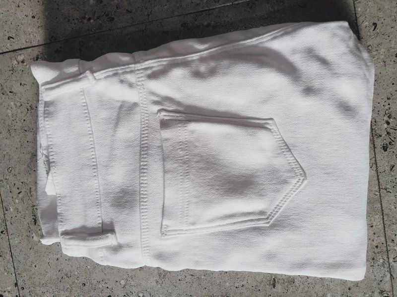 Stylish White Denim Jeans