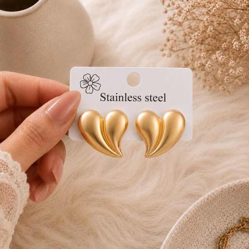 Chic Gold Heart Earrings