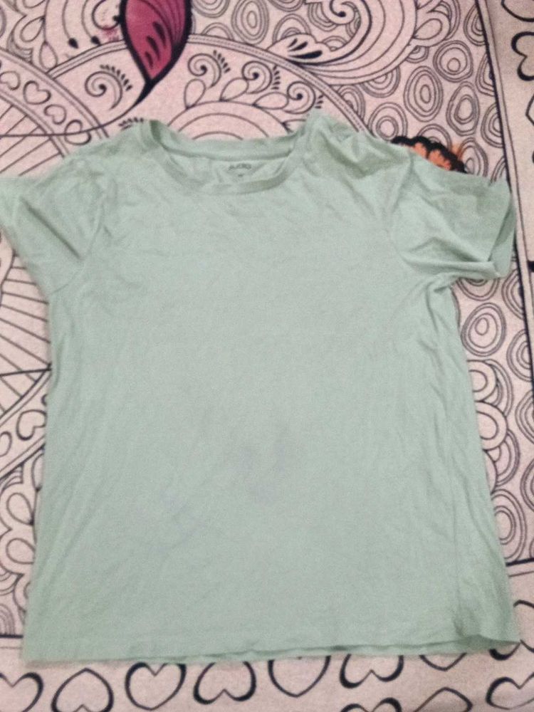 Light Green Basic T-Shirt