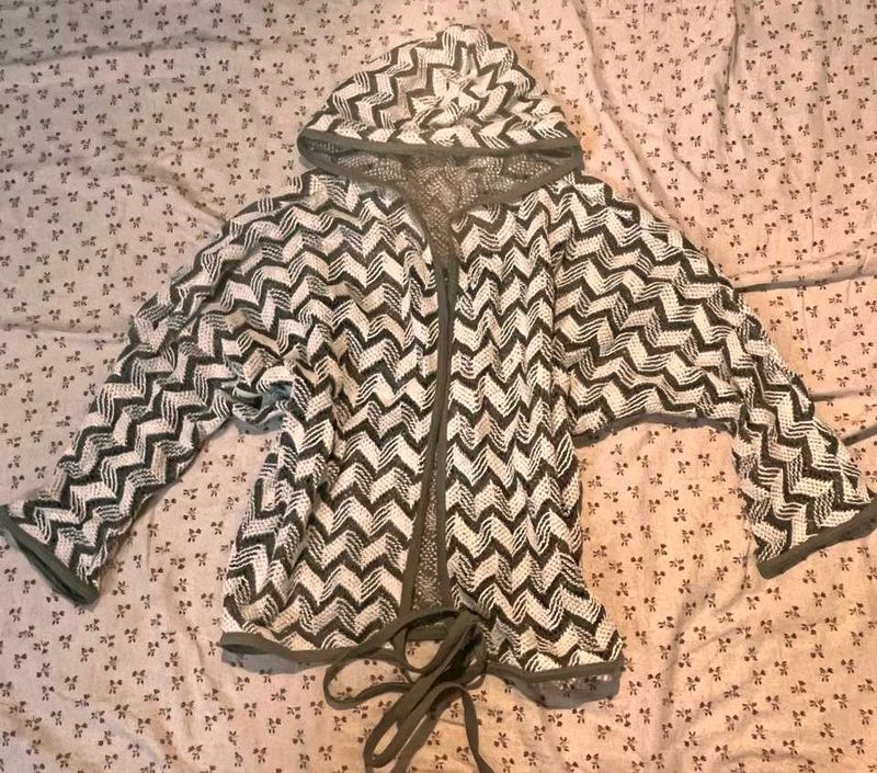 Geometric shrug