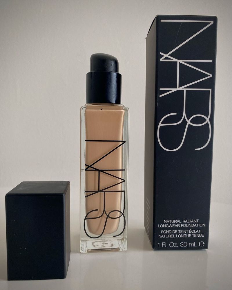 NARS Natural Radiant Longwear Foundation