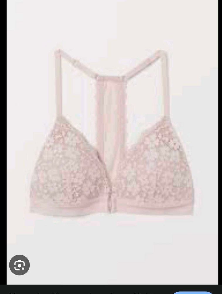 Lace Bralette with beautiful shorts👍