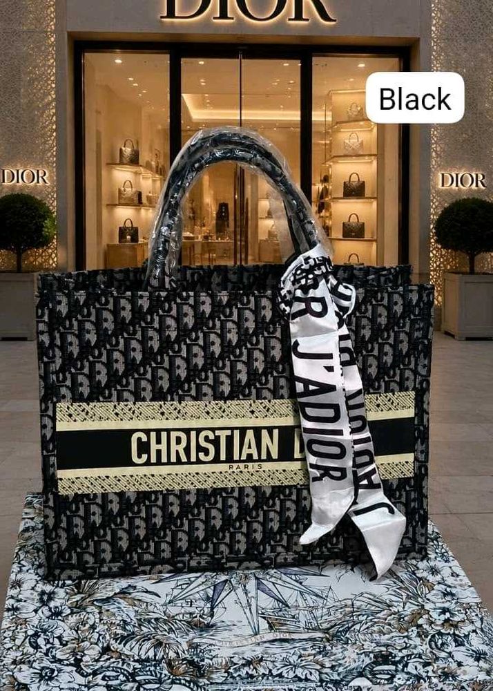 Christian Dior Tote bag