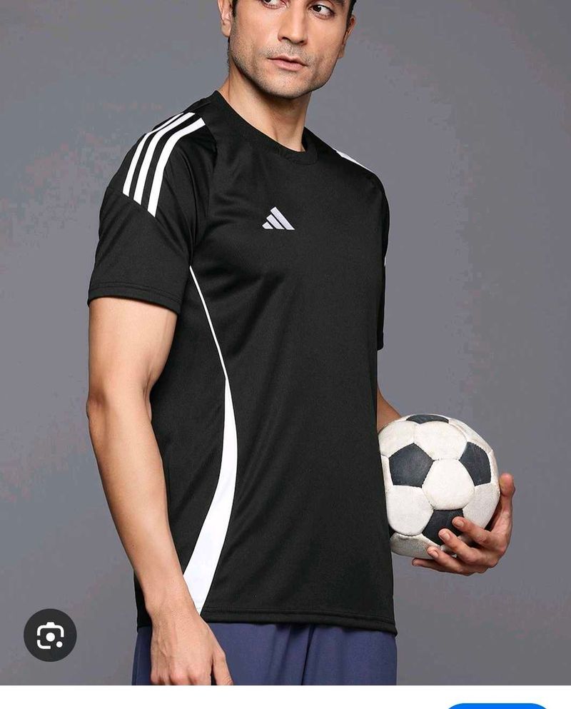Men's Black Adidas T-Shirt