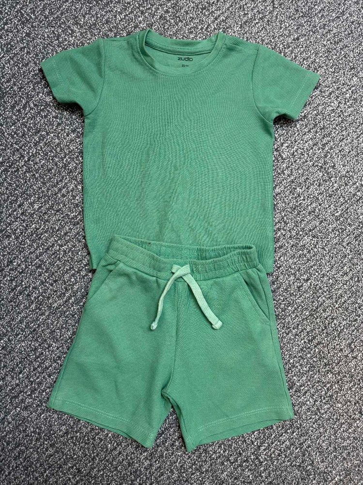 Green T-shirt and Shorts Set