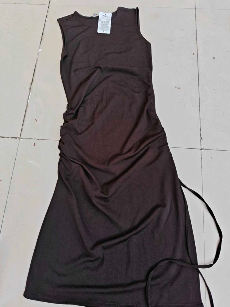 Chic Ruched Brown Midi Dress