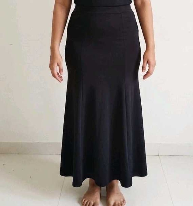 Elegant Black Maxi Skirt