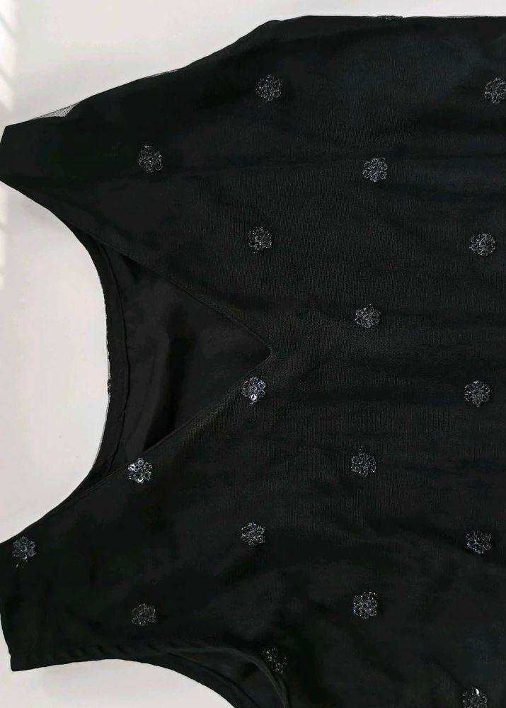 black kurthi side open with flowers details