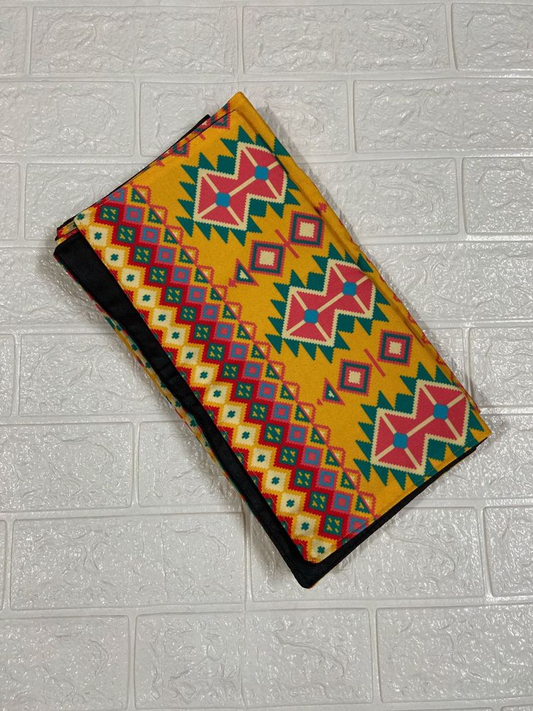 Dining table runner
