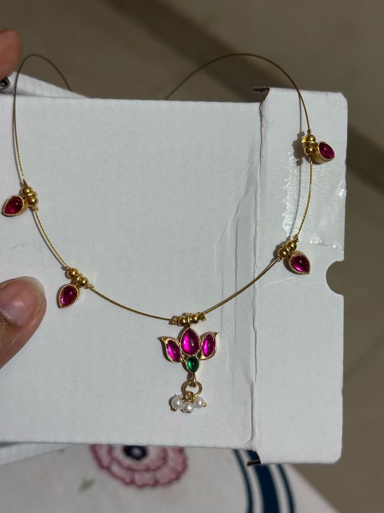 Traditional Pink Stone &amp; Lotus Wire Neckla