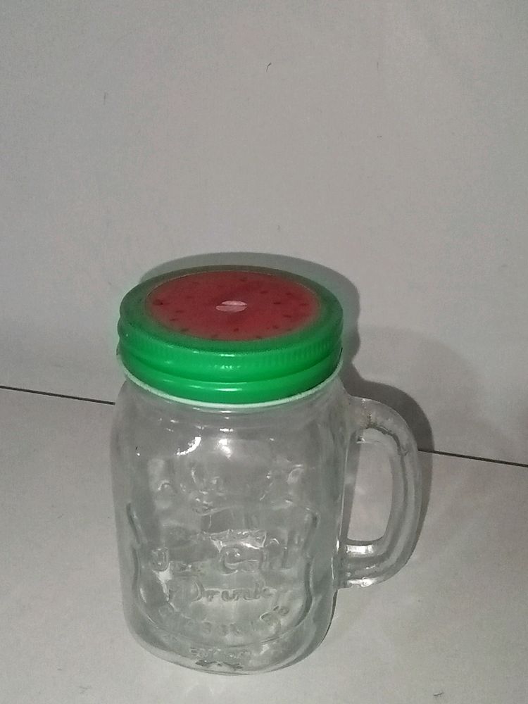 Glass Shaker