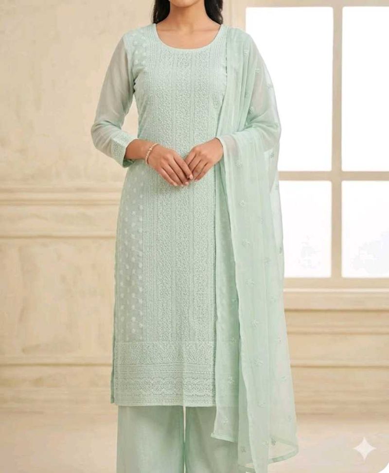 Beautiful thread work kurta with white plazo