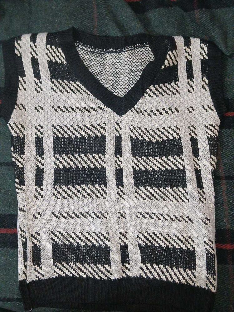 Vintage V-Neck Plaid Knit Vest