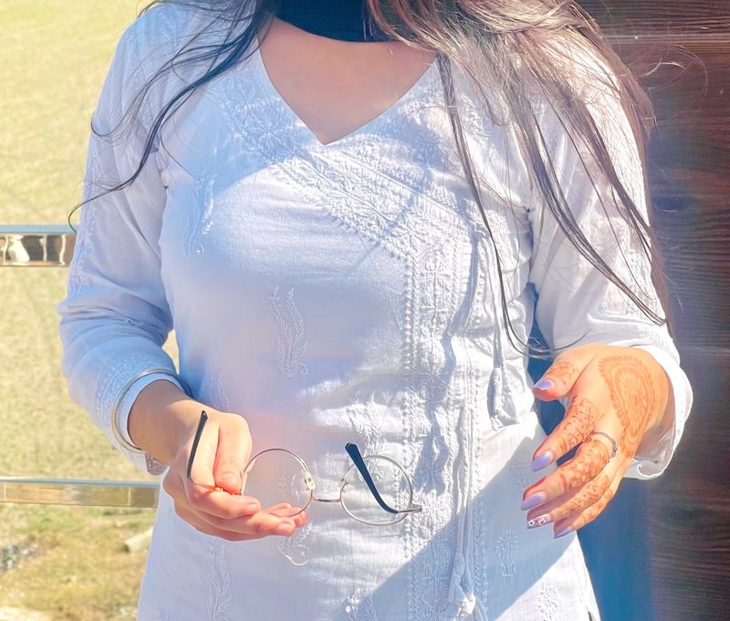 white kurtii beautiful