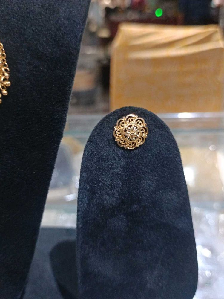 Elegant Gold Stud Earrings