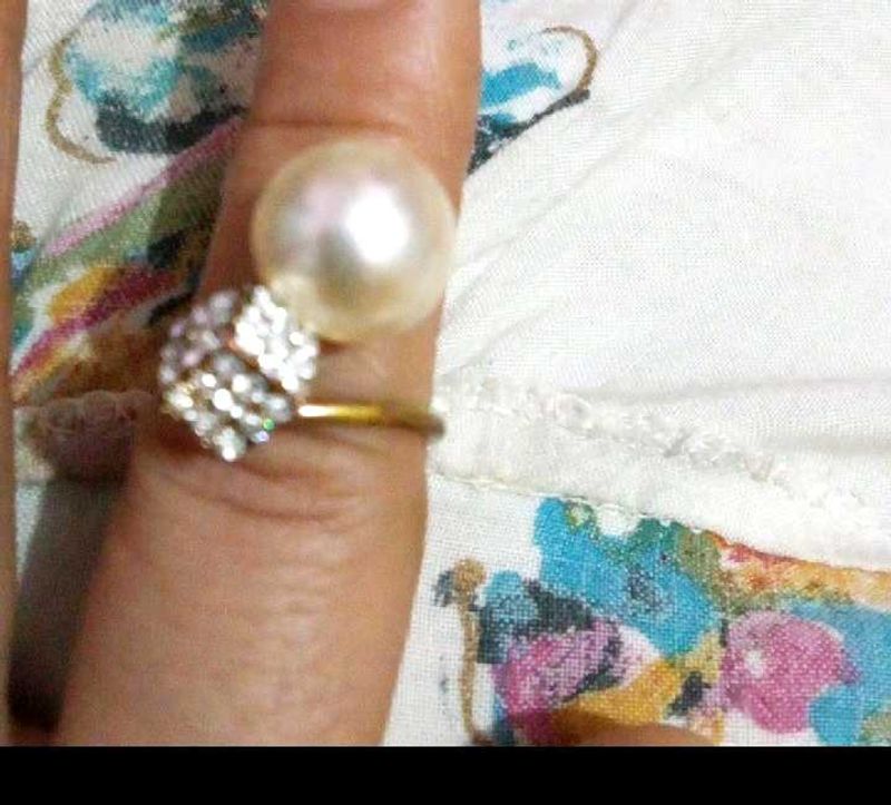 Pearl &amp; Rhinestone Ring