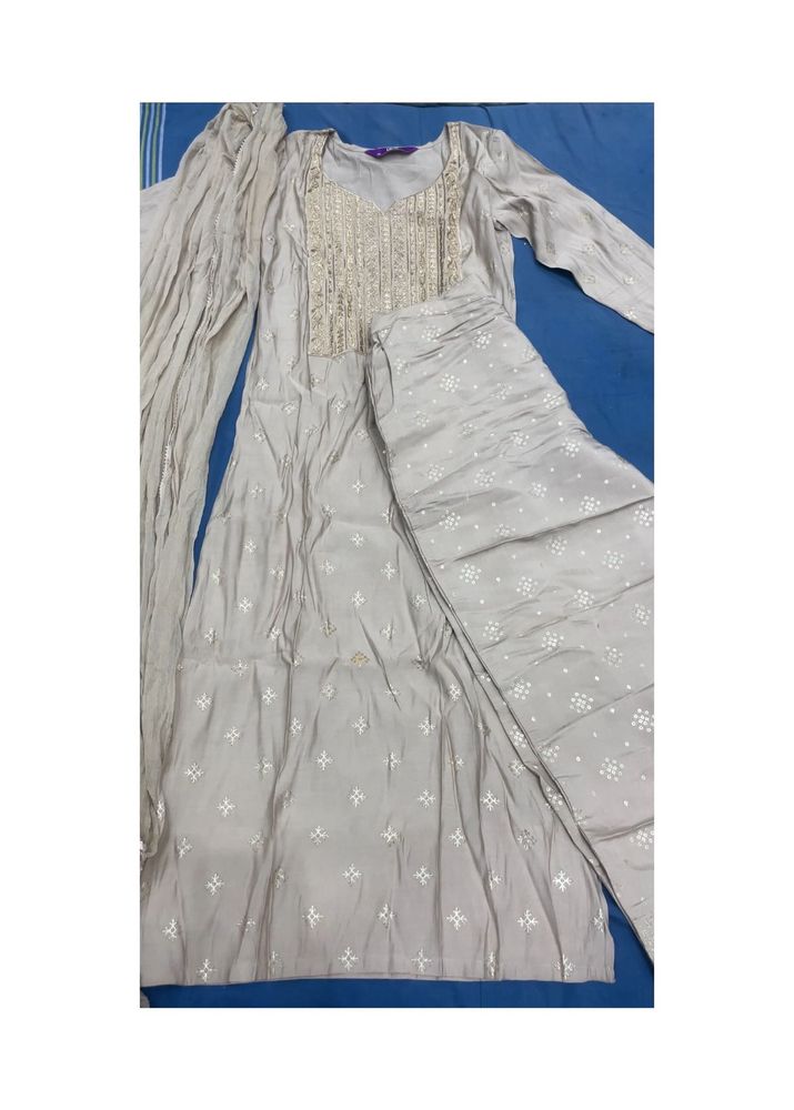 Elegant Grey Kurta Set with Dupatta