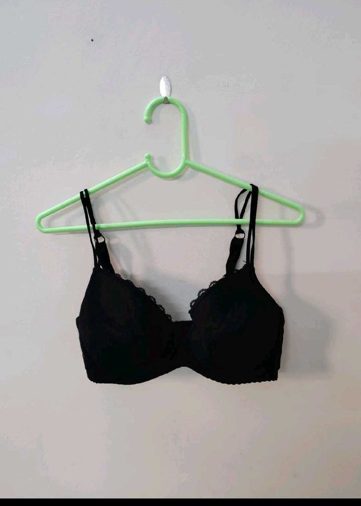 Padded women's bra✨