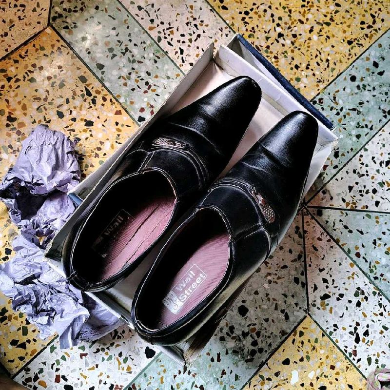 Men Classic Formal Black Shoe