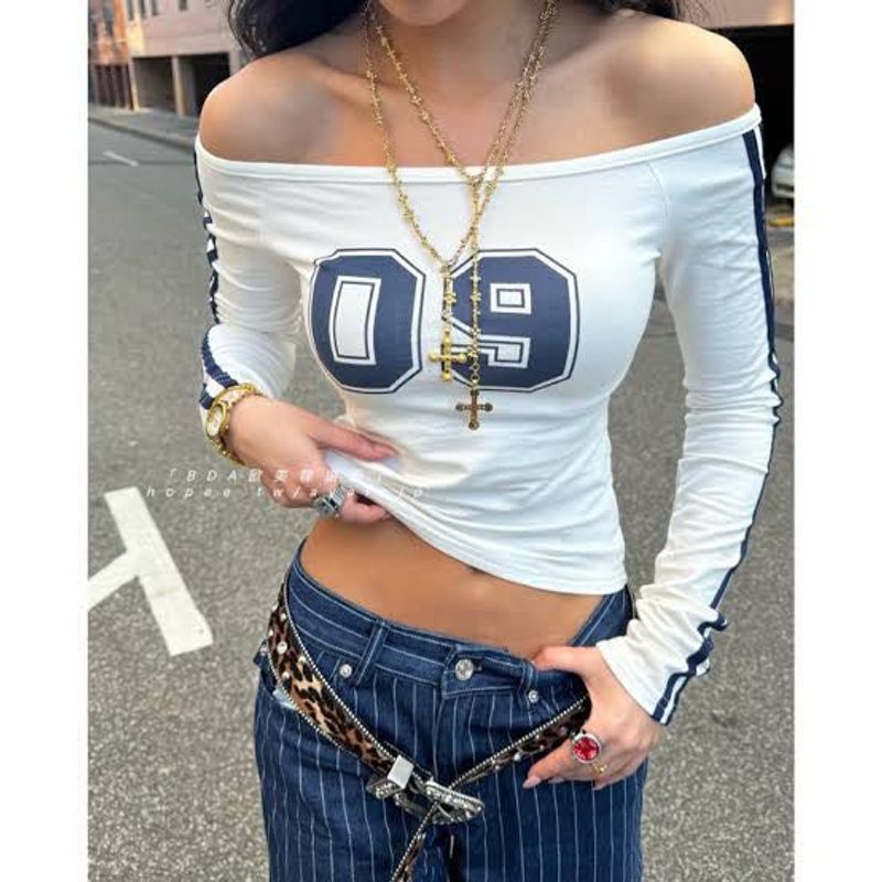 Off Shoulder Crop Top with '09' Graphic